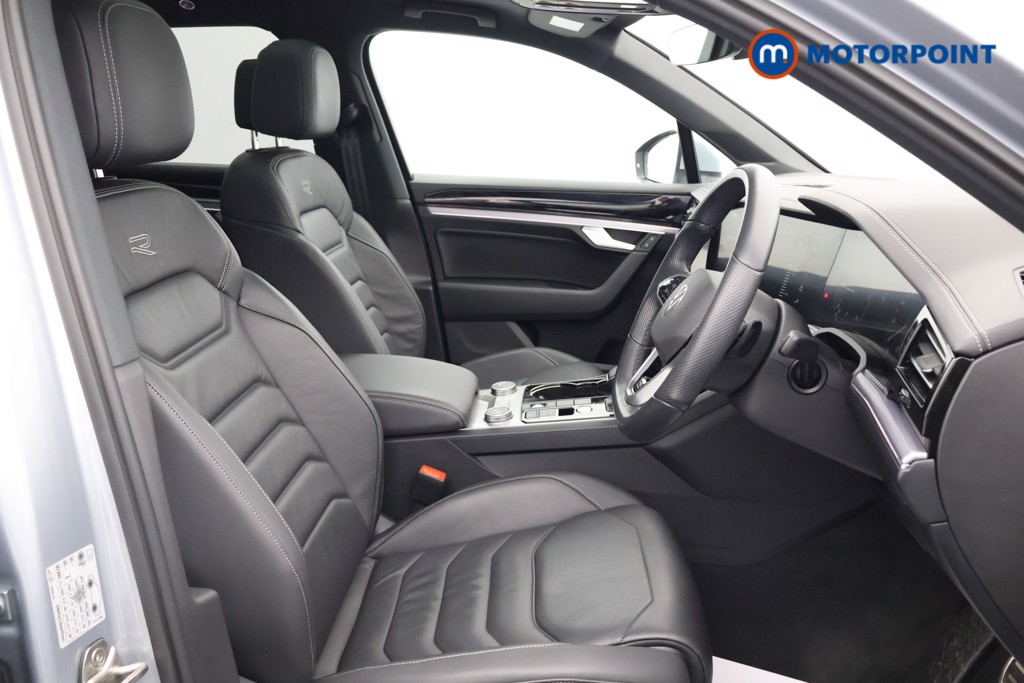 Used Volkswagen Touareg 2023 for sale - 77199118: Photo 24