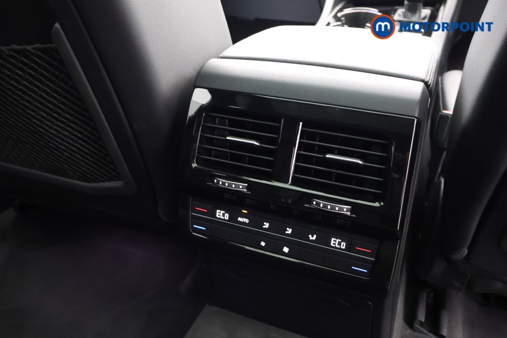 Used Volkswagen Touareg 2023 for sale - 77199118: Photo 31