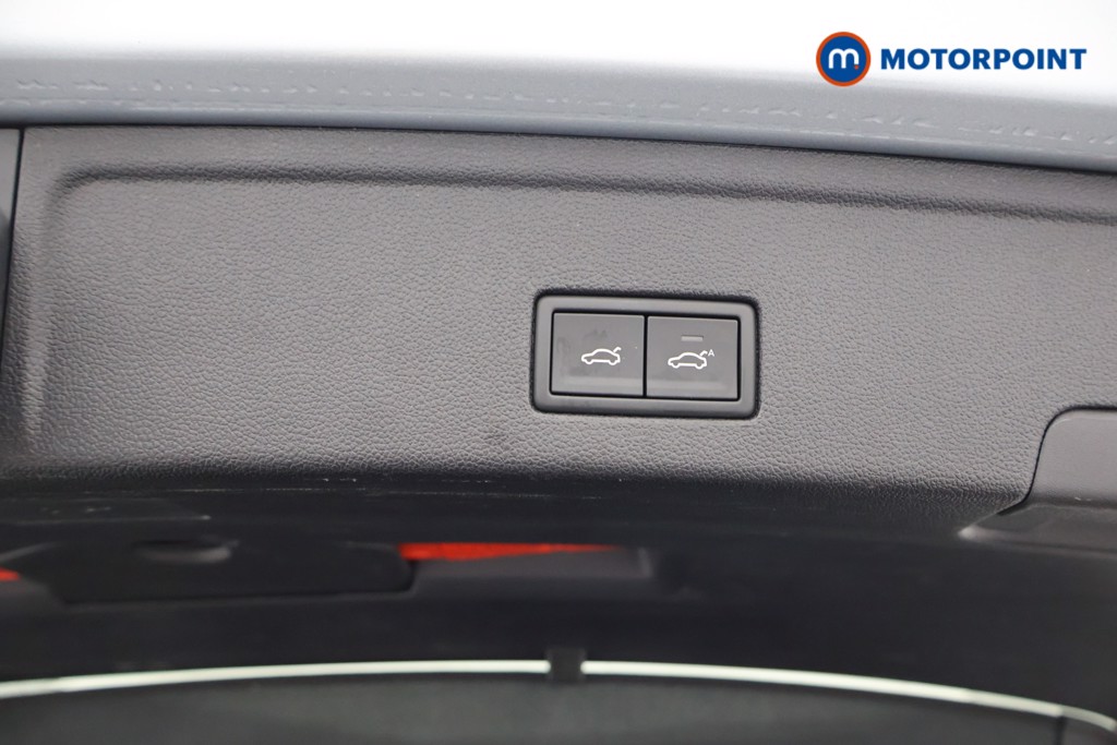 Used Volkswagen Touareg 2023 for sale - 77199118: Photo 36