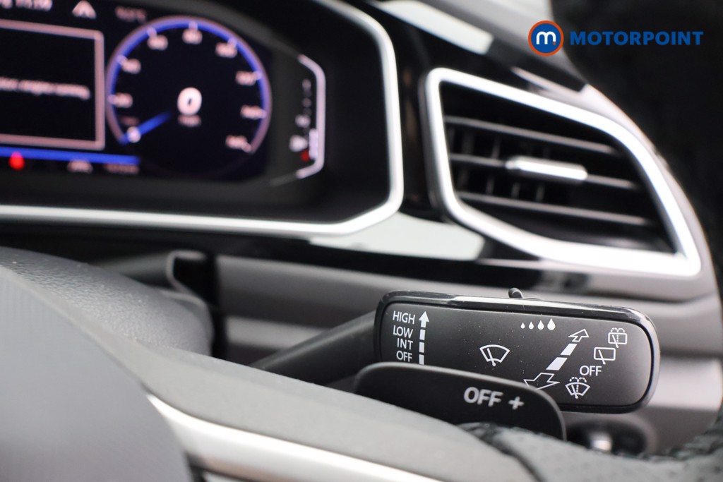 Used Volkswagen T-Roc 2025 for sale - 77286549: Photo 14