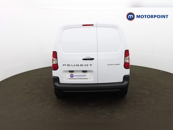 Used Peugeot Partner 2024 for sale - 76576139: Photo