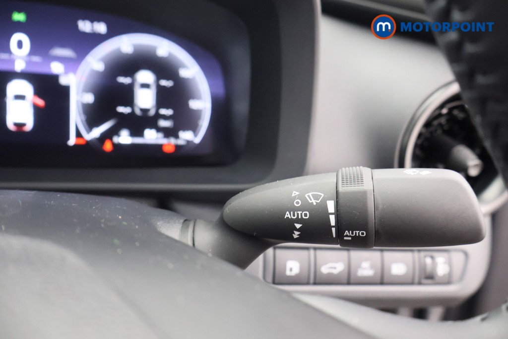 Used Toyota C-HR 2024 for sale - 77607829: Photo 14