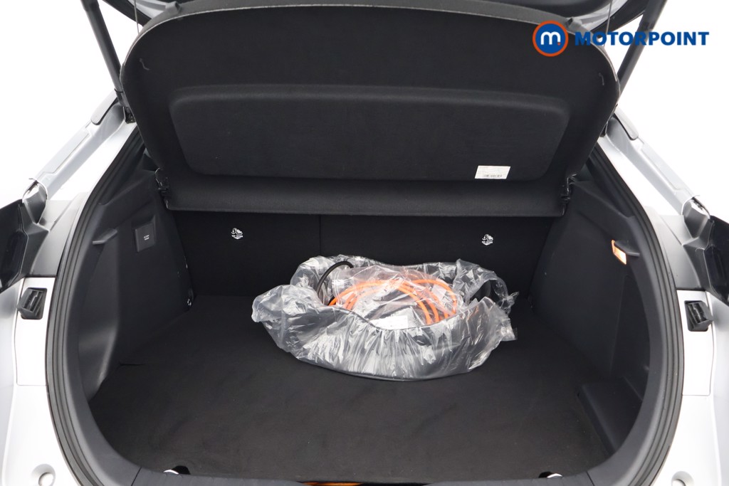 Used Toyota C-HR 2024 for sale - 77607829: Photo 28