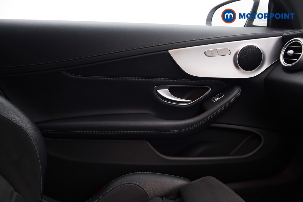 Used Mercedes-Benz C Class 2019 for sale - 76628338: Photo 16