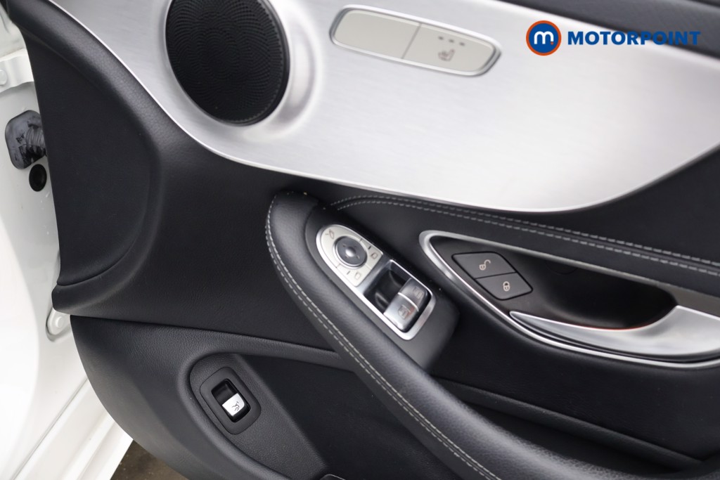 Used Mercedes-Benz C Class 2019 for sale - 76628338: Photo 18