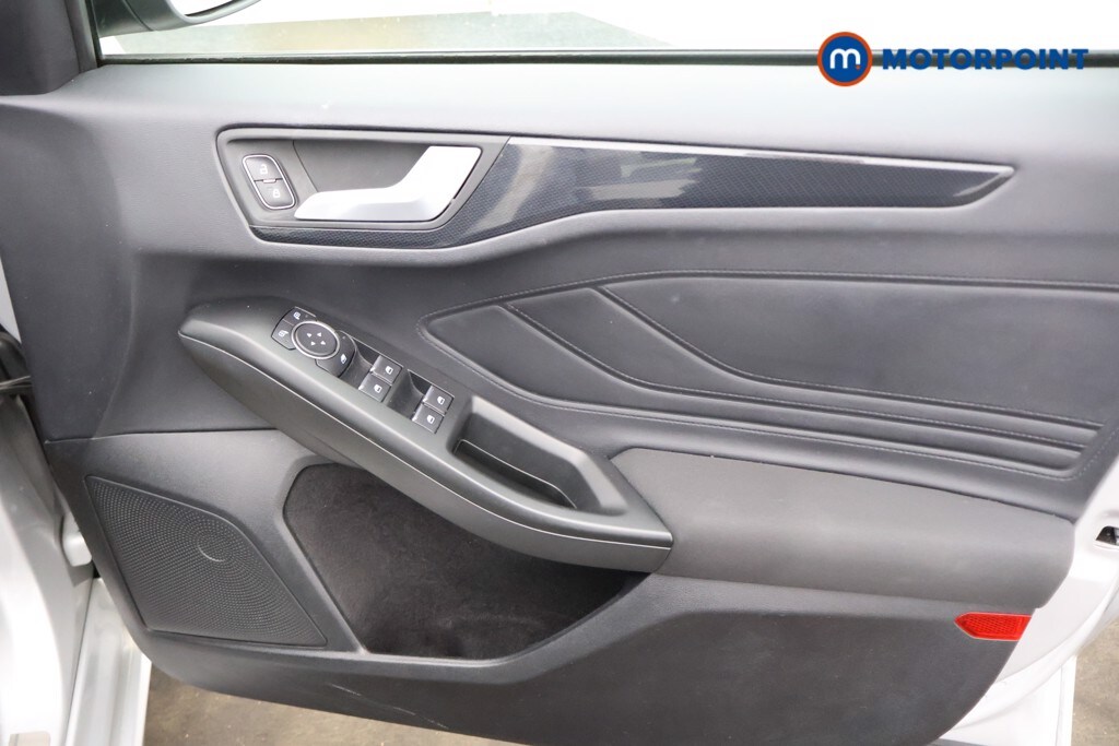 Used Ford Focus 2020 for sale - 76157589: Photo 17