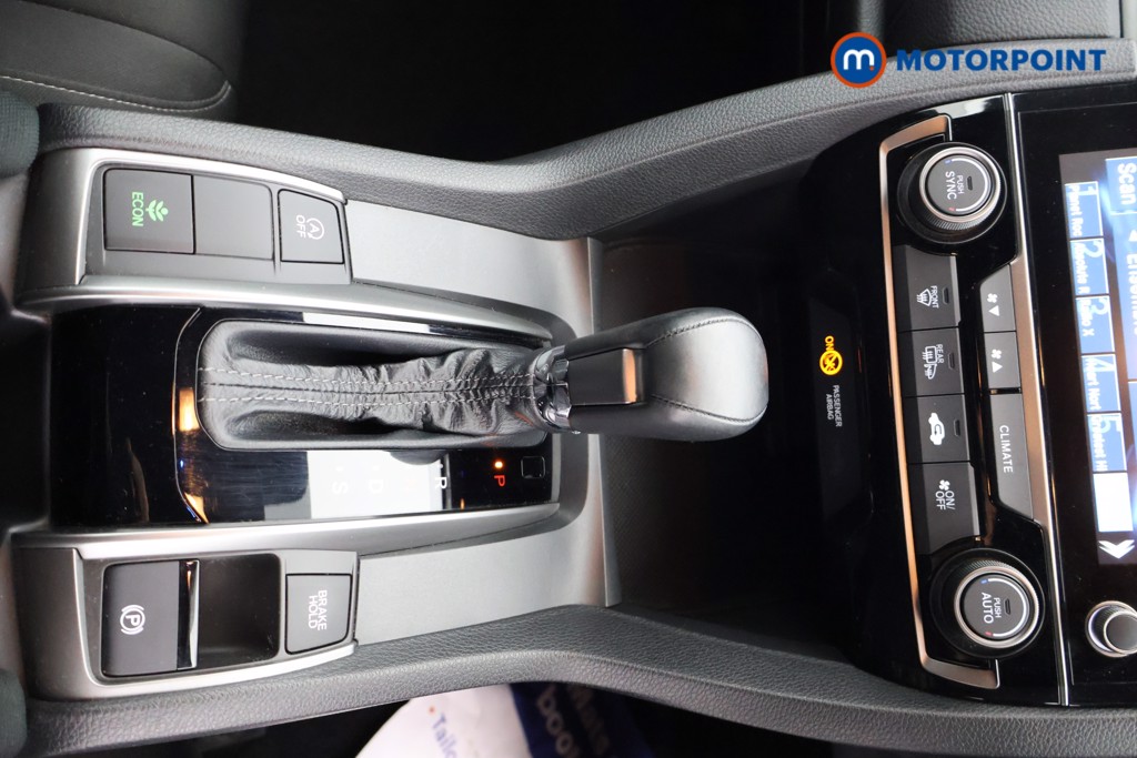 Used Honda Civic 2021 for sale - 76255614: Photo 17