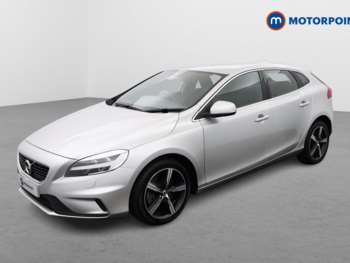 Used Volvo V40 2019 for sale - 74890280: Photo
