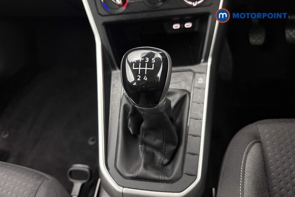 Used Volkswagen Polo 2024 for sale - 76209606: Photo 13