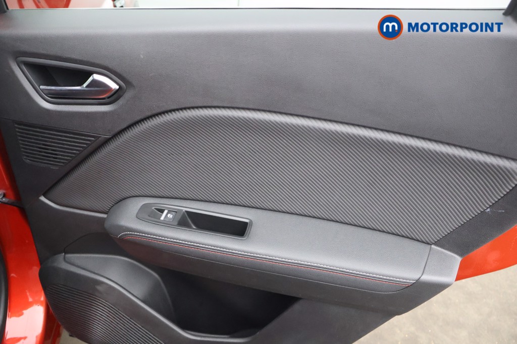 Used Renault Captur 2021 for sale - 76972151: Photo 25