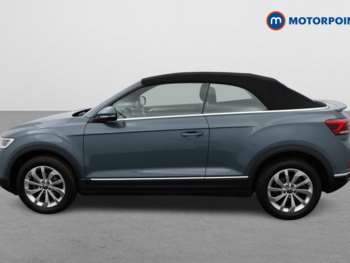 Used Volkswagen T-Roc 2022 for sale - 75066835: Photo