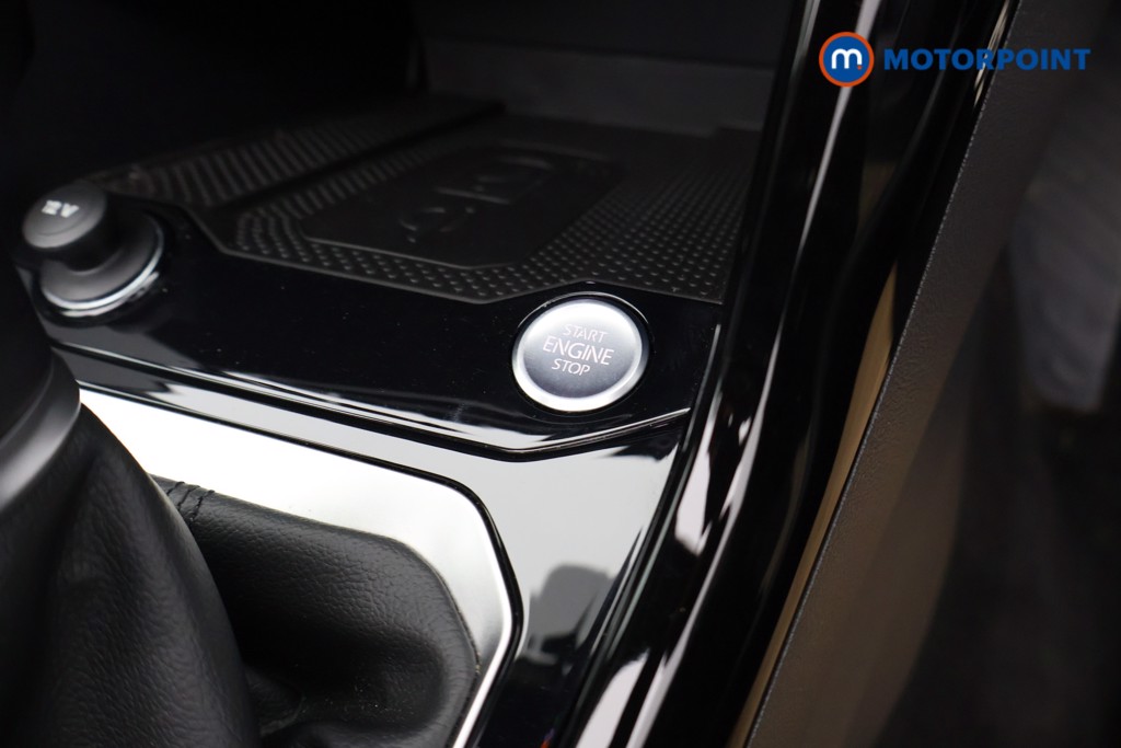 Used Volkswagen T-Roc 2024 for sale - 77593044: Photo 25