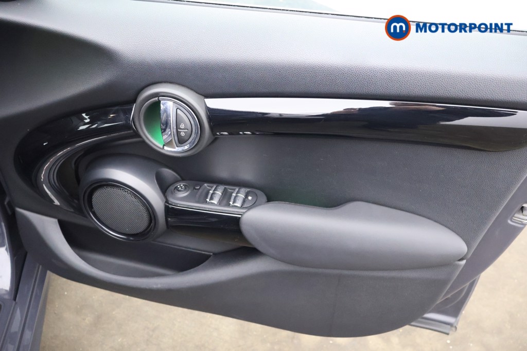 Used MINI Hatch 2019 for sale - 78199523: Photo 19