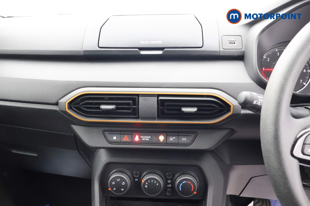 Used Dacia Sandero Stepway 2021 for sale - 77128385: Photo 17