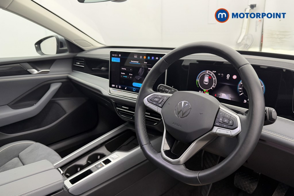 Used Volkswagen Passat 2025 for sale - 77701661: Photo 15