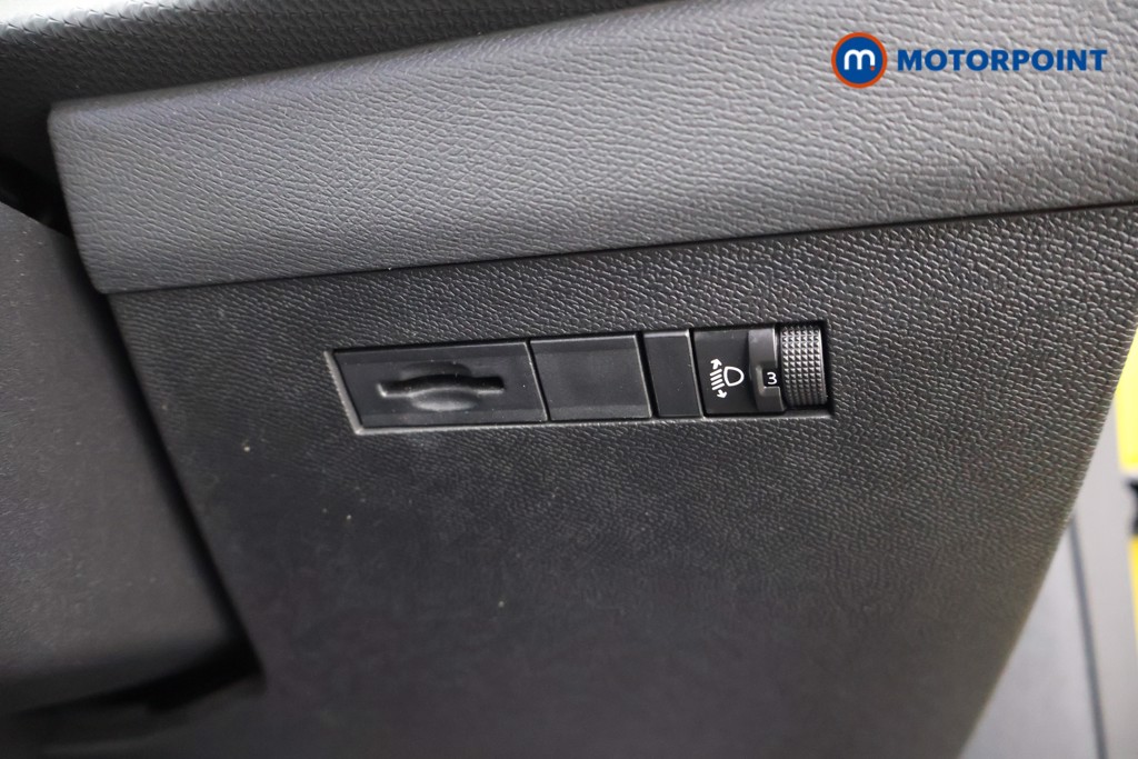 Used Vauxhall Astra 2024 for sale - 76438531: Photo 13