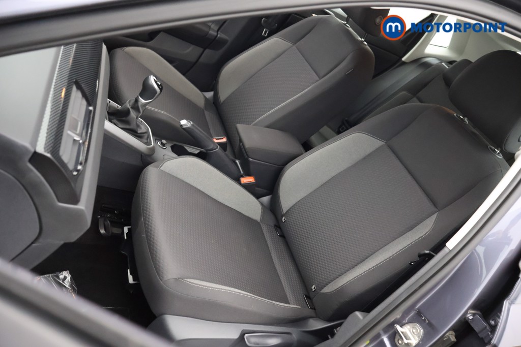 Used Volkswagen Polo 2024 for sale - 78028804: Photo 37