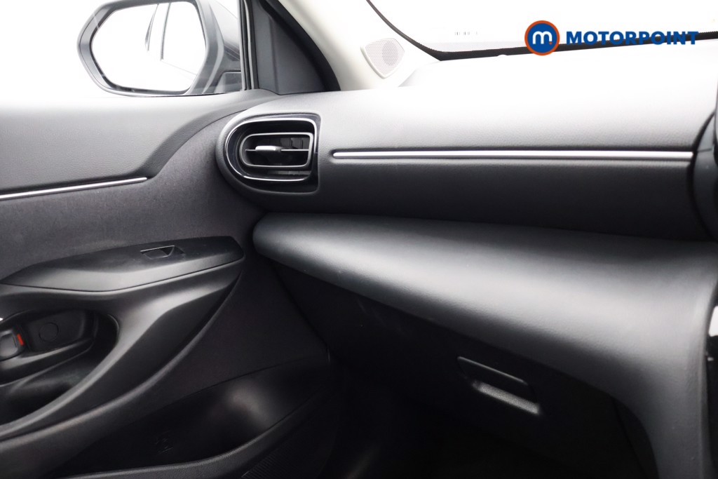 Used Toyota Yaris Cross 2023 for sale - 77763803: Photo 17