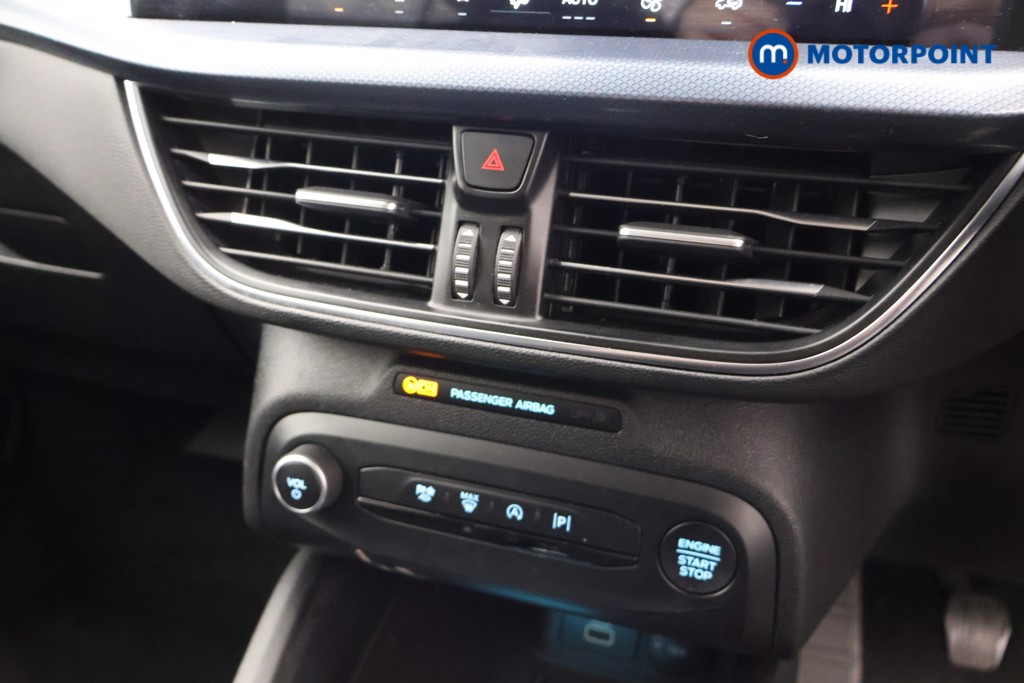 Used Ford Focus 2023 for sale - 76641380: Photo 15