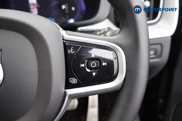 Used Volvo XC60 2022 for sale - 75935319: Photo 11