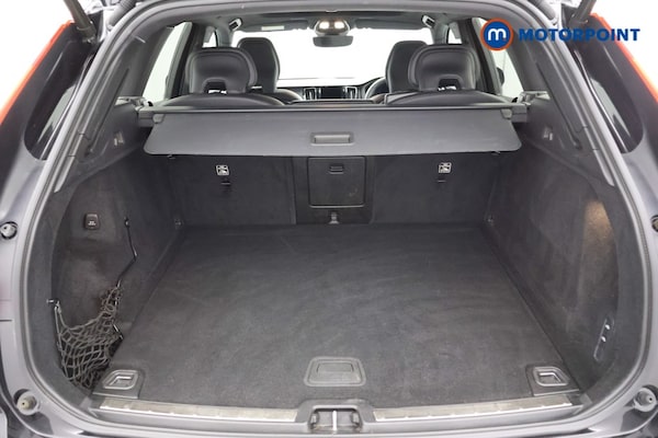 Used Volvo XC60 2022 for sale - 75935319: Photo 23