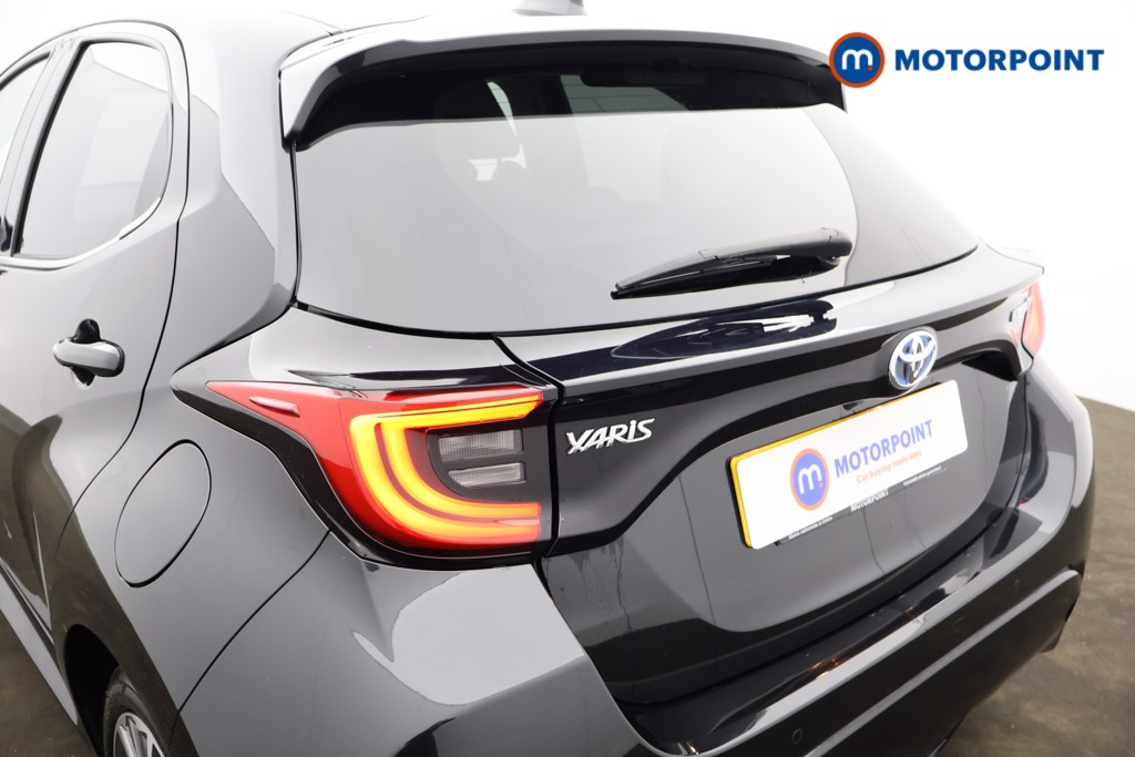 Used Toyota Yaris 2023 for sale - 76405428: Photo 31