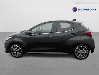 Used Toyota Yaris 2023 for sale - 76405428: Photo