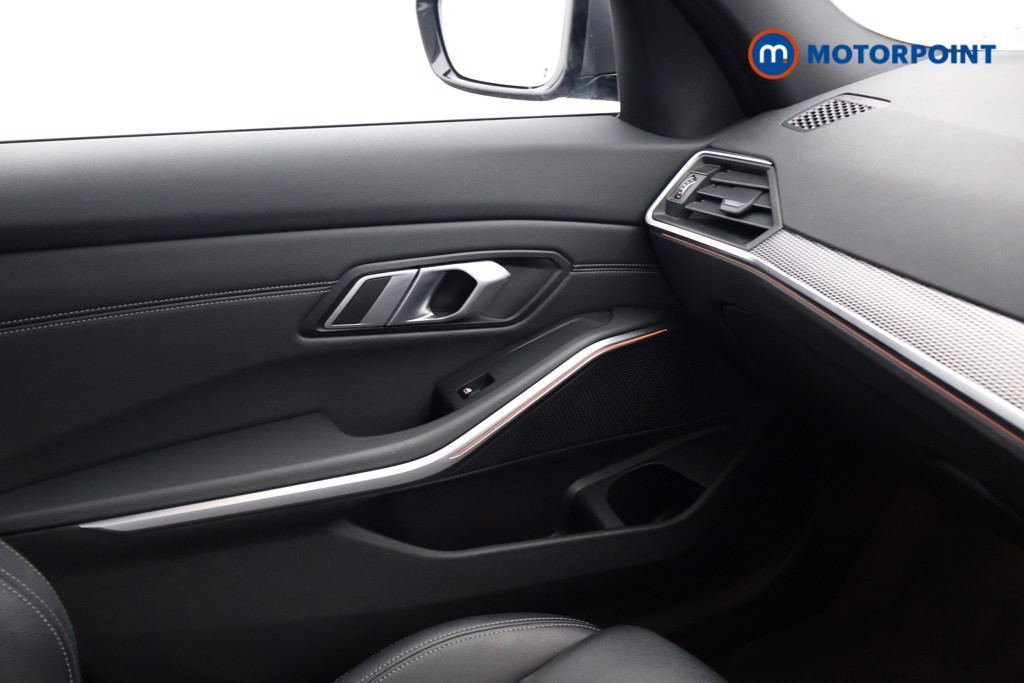 Used BMW 3 Series 2021 for sale - 77590842: Photo 18