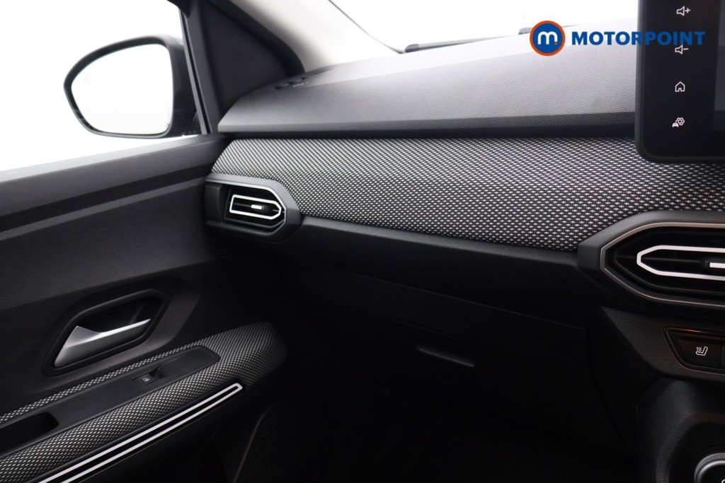 Used Dacia Jogger 2023 for sale - 76697221: Photo 17