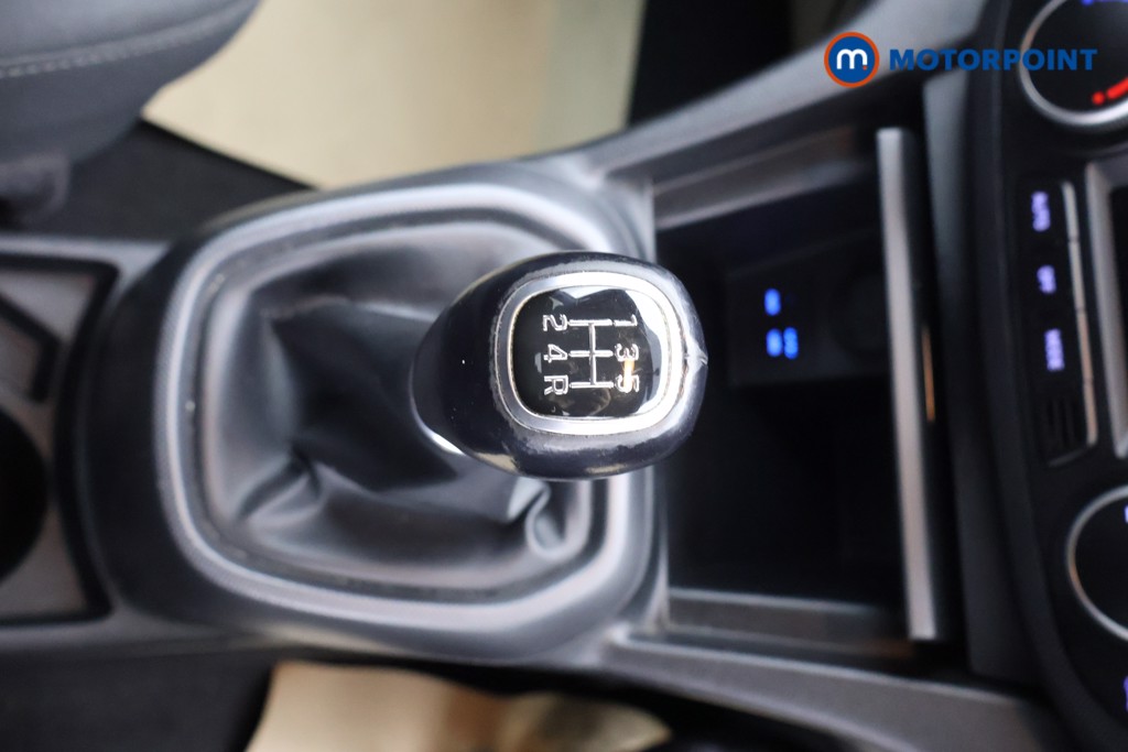 Used Hyundai i10 2017 for sale - 76961033: Photo 17