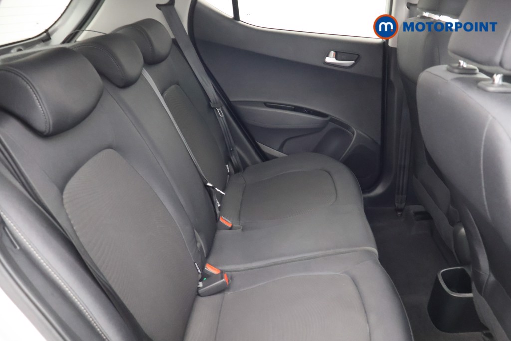 Used Hyundai i10 2017 for sale - 76961033: Photo 23