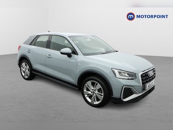 Audi - Q2