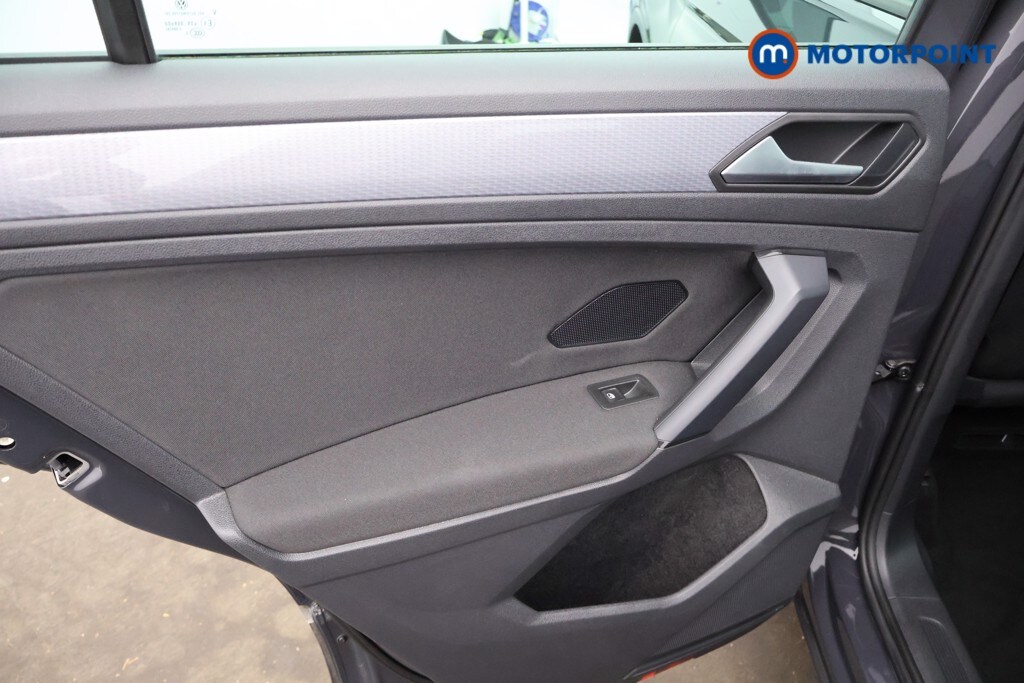 Used Volkswagen Tiguan 2023 for sale - 76184608: Photo 30