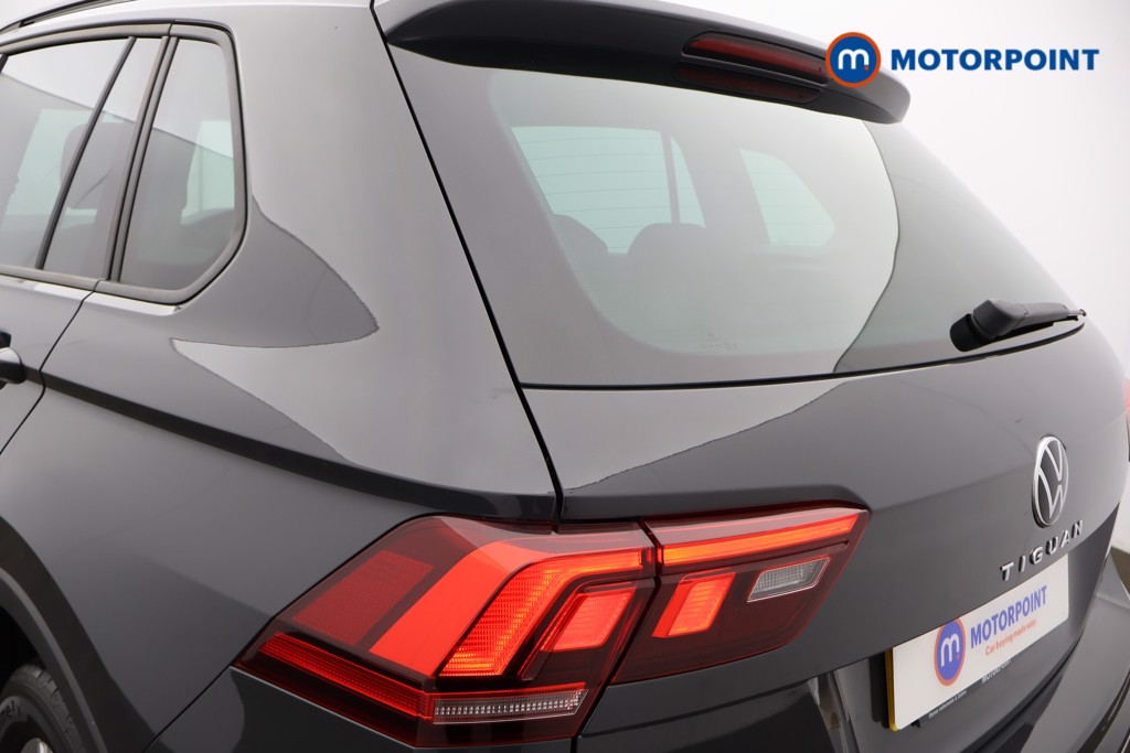 Used Volkswagen Tiguan 2023 for sale - 76184608: Photo 32