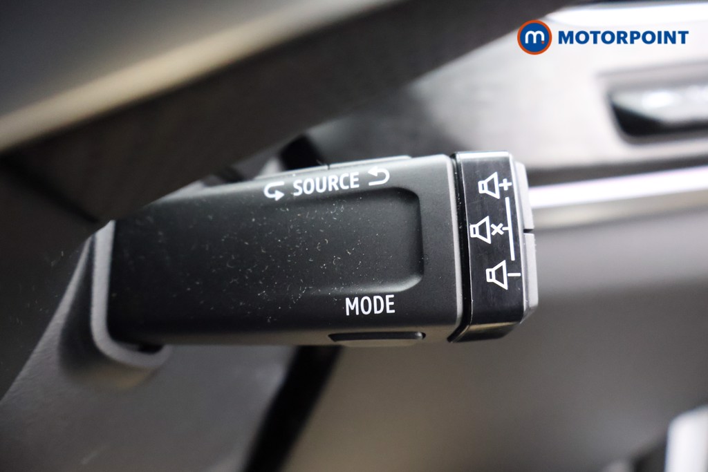 Used Renault Arkana 2023 for sale - 76819463: Photo 15