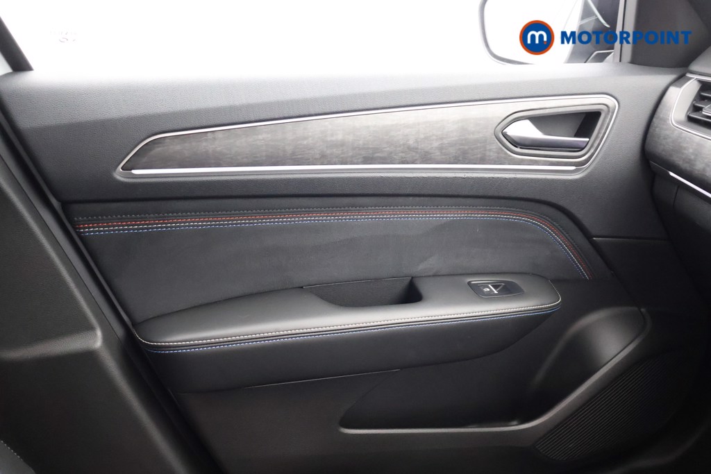 Used Renault Arkana 2023 for sale - 76819463: Photo 21