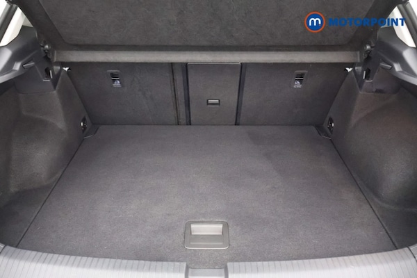 Used Volkswagen T-Roc 2022 for sale - 76056196: Photo 17