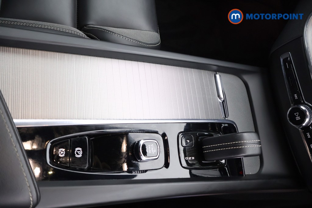 Used Volvo XC60 2021 for sale - 76255714: Photo 14