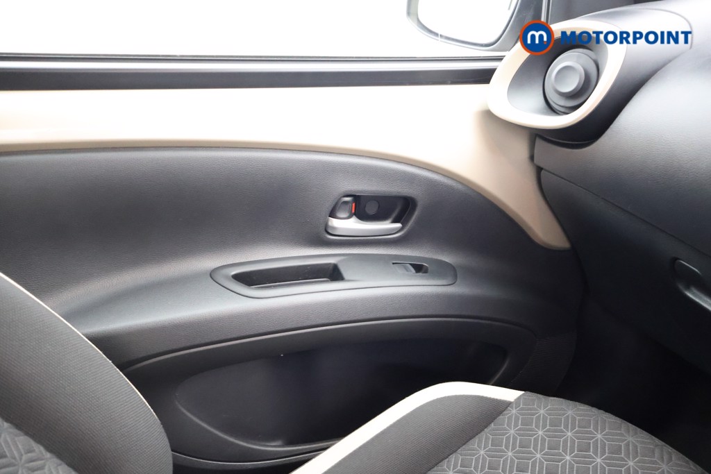 Used Toyota Aygo X 2022 for sale - 76278774: Photo 21