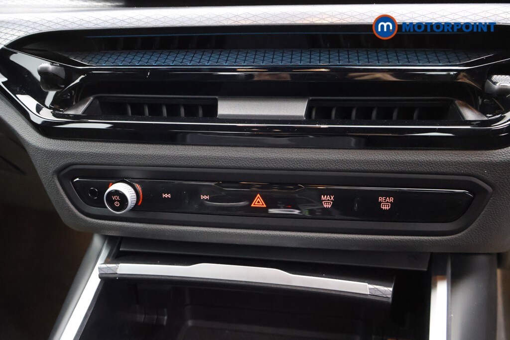 Used BMW 3 Series 2025 for sale - 77878406: Photo 24