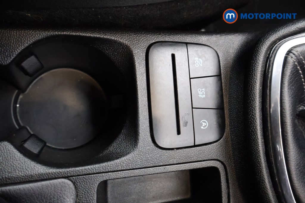 Used Ford Fiesta 2018 for sale - 76416082: Photo 19