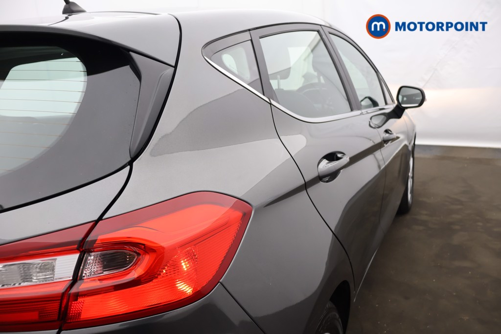 Used Ford Fiesta 2018 for sale - 76416082: Photo 33