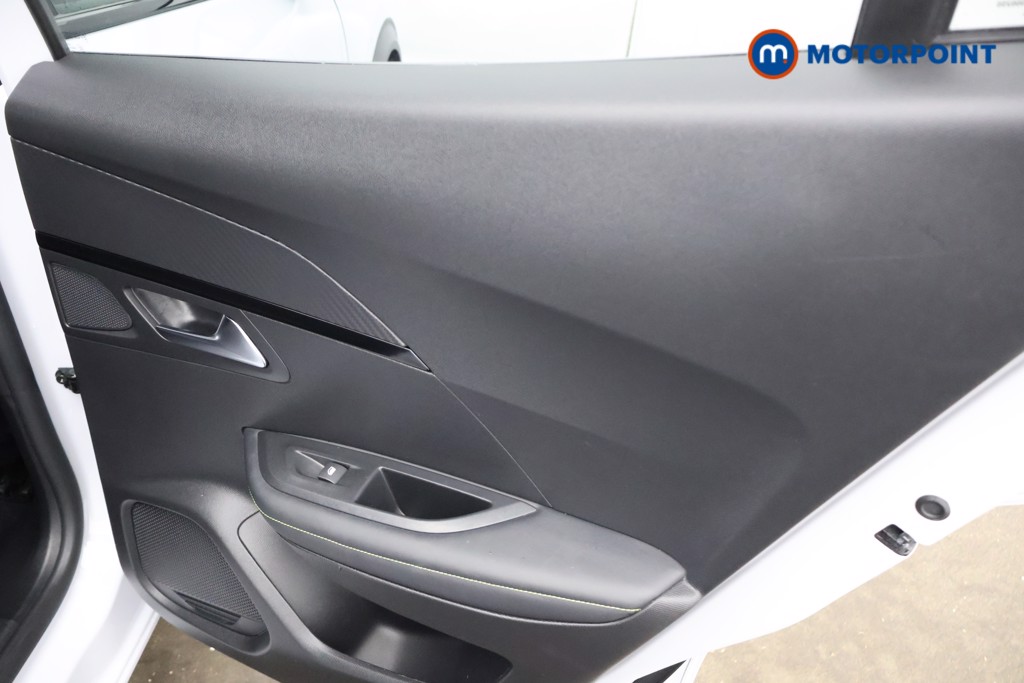 Used Peugeot 2008 2024 for sale - 76985100: Photo 24