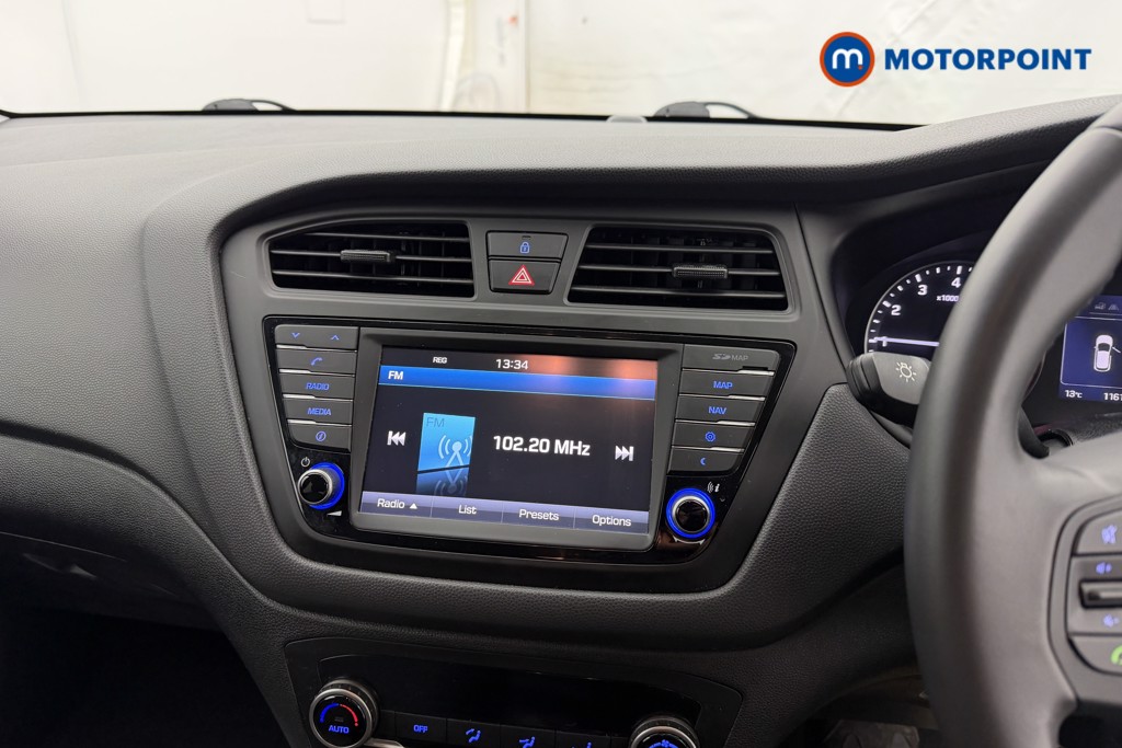 Used Hyundai i20 2018 for sale - 77718886: Photo 14