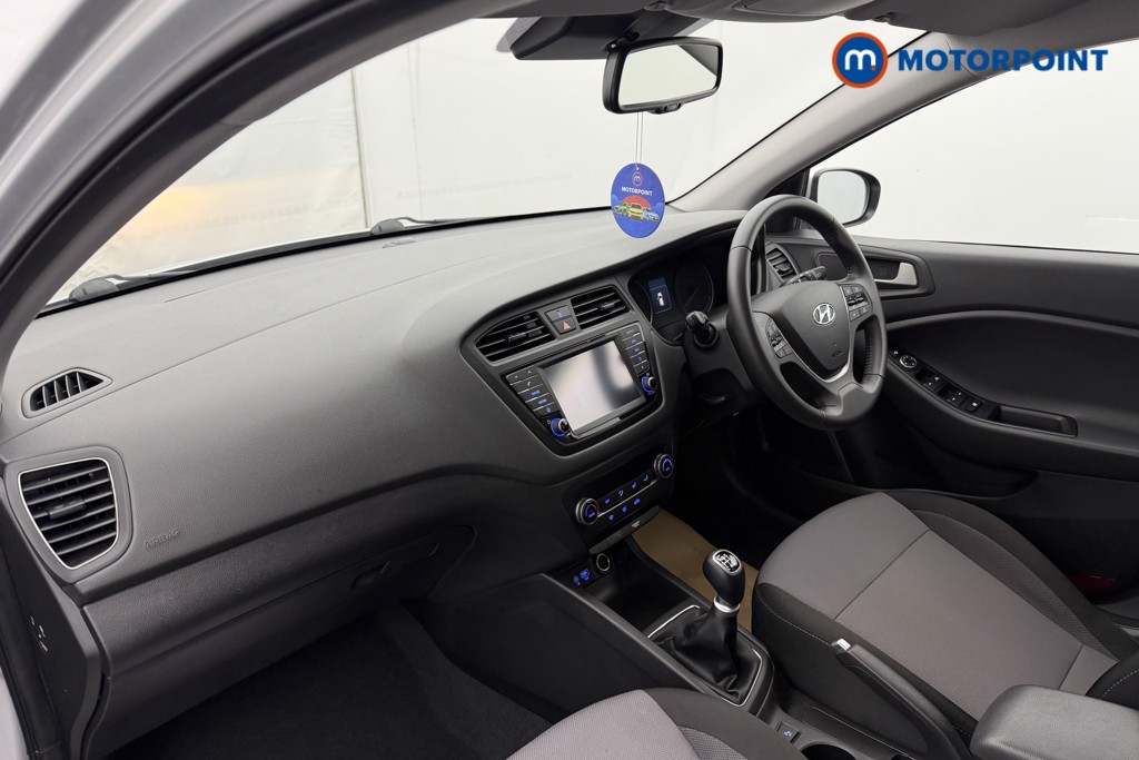 Used Hyundai i20 2018 for sale - 77718886: Photo 24