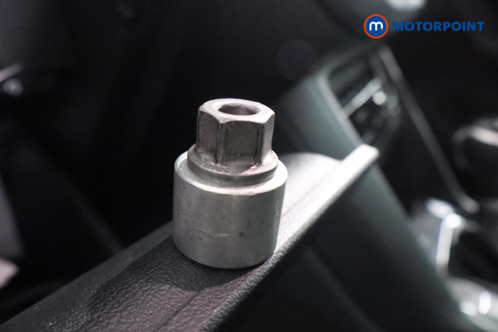 Used Volkswagen Tiguan 2021 for sale - 76554632: Photo 22