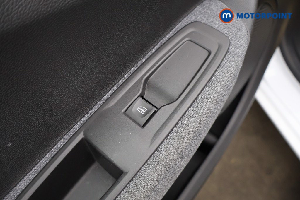 Used Renault Zoe 2022 for sale - 78001455: Photo 40