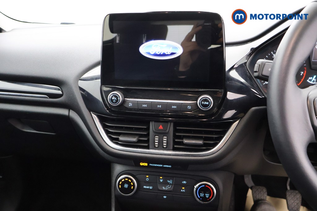 Used Ford Fiesta 2019 for sale - 77904040: Photo 15