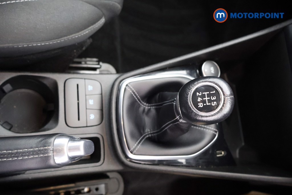 Used Ford Fiesta 2019 for sale - 77904040: Photo 16