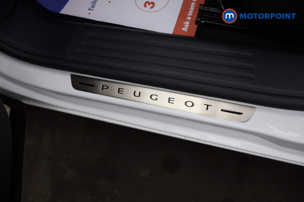 Used Peugeot 2008 2022 for sale - 77086674: Photo 42